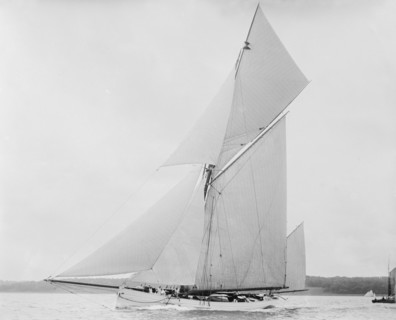 The yawl 'Gertrude' sailing close-hauled. Creator: Kirk & Sons of Cowes.