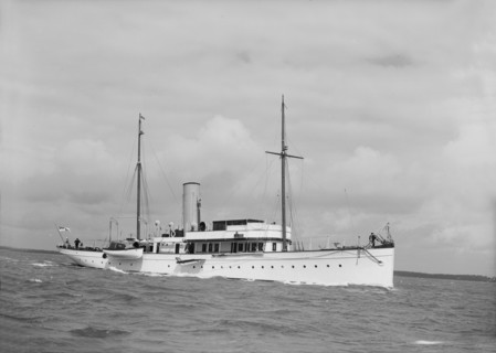 Unknown vessel underway. Creator: Kirk & Sons of Cowes.