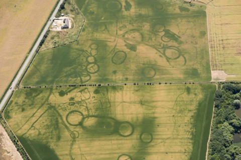 Prehistoric ceremonial landscape near Eynsham, Oxfordshire, 2018