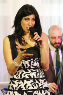 Sara Dowling, Watermill Jazz Club, Dorking, Surrey, 2.12.19.