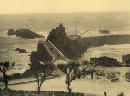 Biarritz - Le Rocher de la Vierge, c1930.
