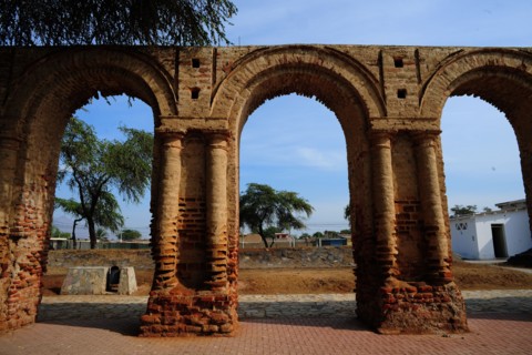 Zaña, Lambayeque, Peru, 2015.