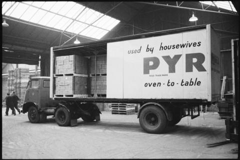 Delivery lorry, Wear Flint Glass Works, Alfred Street, Millfield, Sunderland, 1961