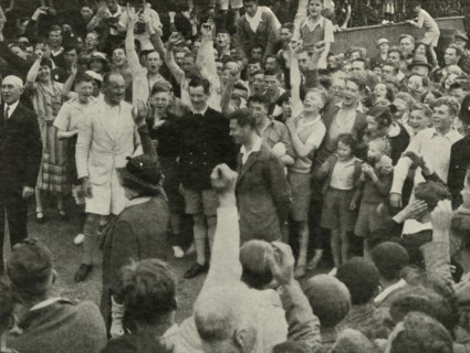 'His Majesty at His Boys' Camp at Southwold', 1937. Creator: Unknown.