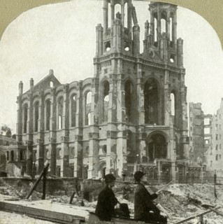 Ruins of the Jewish Synagogue on Sutter St.; stood the great earthquakes of 1865 and 1868', 1906.