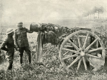 British Dummy Gun in Field to Attract the Fire of the Germans', (1919).