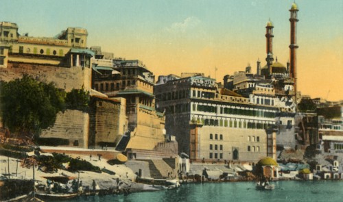 Alamgir Mosque and Ghat, Benares', c1910.