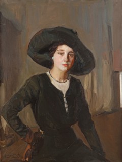 Elena in Black Hat, 1910.