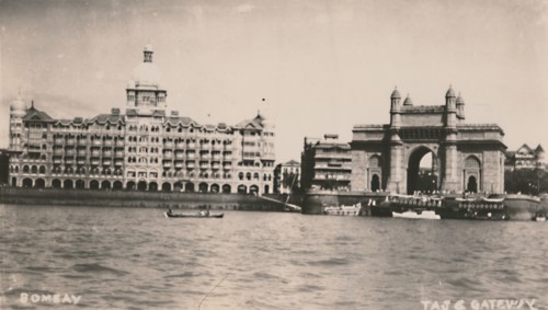 Bombay - Taj & Gateway', c1930.