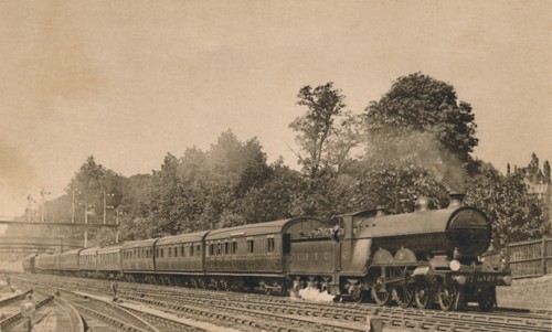 Down Brighton Express near South Croydon. Engine 4-4-2, No. 421', c1920.