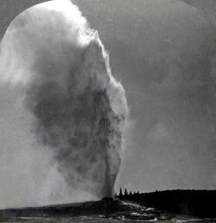 Old Faithful, Queen of Geysers