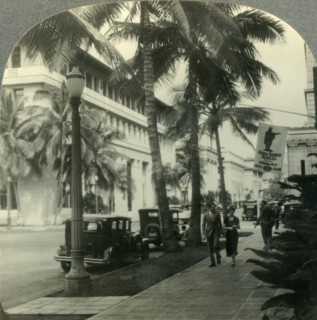 'Bishop Street from the Dillingham Building, Honolulu, Hawaii', c1930s. Creator: Unknown.