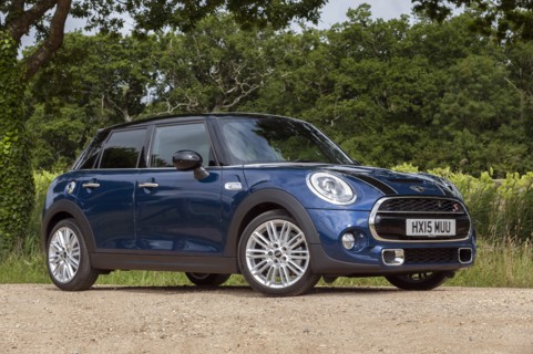 2015 Mini Cooper S 5 door. Creator: Unknown.