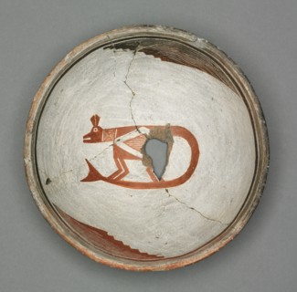 Bowl with Lizard (?), c 1000- 1150. Creator: Unknown.
