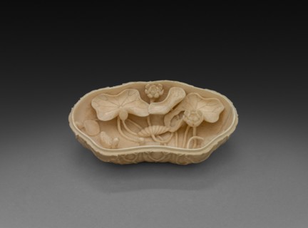 Box in Form of Lotus Leaf, 1700s. Creator: Unknown.