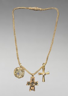 Chain with Pendant and Two Crosses, early 500s. Creator: Unknown.