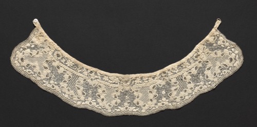 Collar, 1800s. Creator: Unknown.
