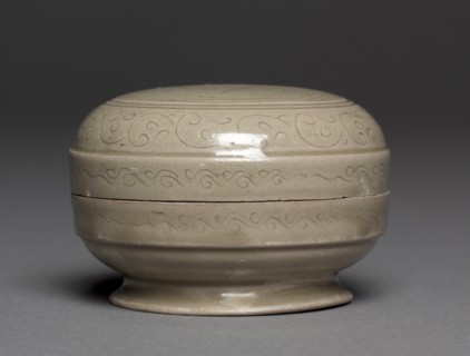 Covered Box with Double-Parrot Design, 960-1127. Creator: Unknown.