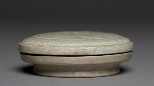 Covered Box: Yue Ware, 907-960. Creator: Unknown.