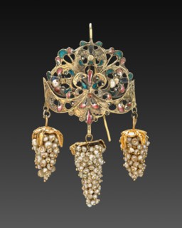 Earring, 1700s - 1800s. Creator: Unknown.