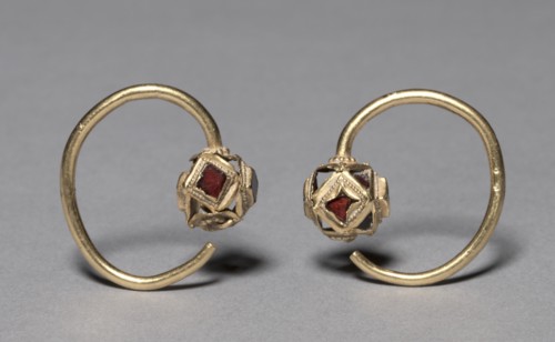 Earring, 400s. Creator: Unknown.