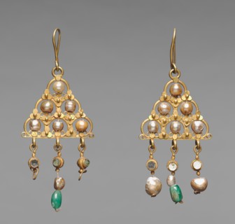 Earrings (pair), 600s. Creator: Unknown.