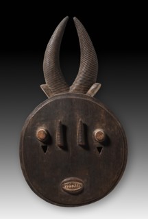 Face Mask, late 1800s-early 1900s. Creator: Unknown.