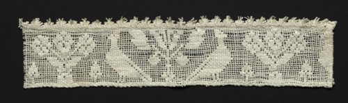 Fragment of a Band with Birds and Trees, 16th century. Creator: Unknown.