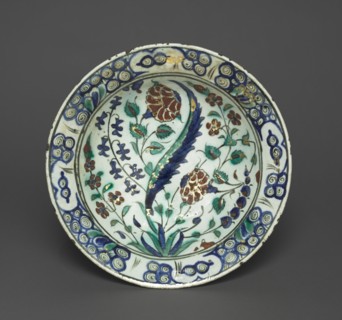 Gilded Dish with Flowers and Leaves, c. 1590. Creator: Unknown.