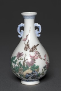 Miniature Vase with Birds and Chrysanthemums, 1736-1795. Creator: Unknown.