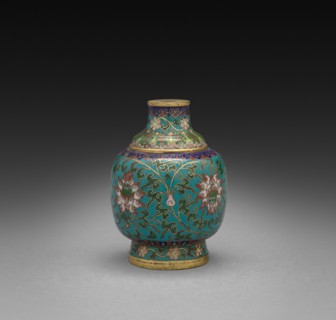 Snuff Bottle with Floral Scrolls, 1736-1795. Creator: Unknown.