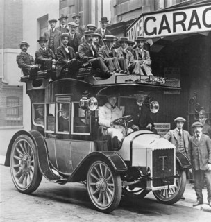 1913 Thames coach. Creator: Unknown.