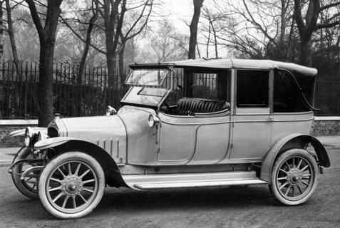 1914 Excelsior 16hp. Creator: Unknown.