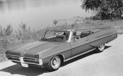 1967 Pontiac Grand Prix convertible. Creator: Unknown.