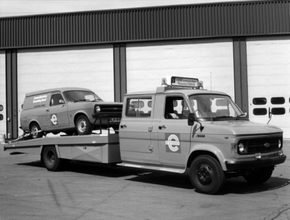 1981 Ford Transit A series cab and vehicle recovery body. Creator: Unknown.