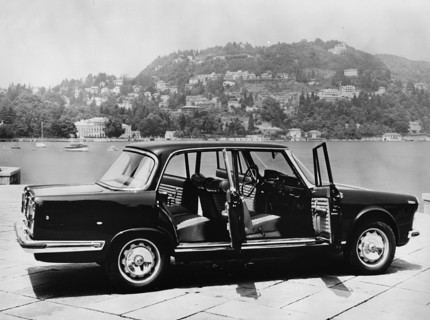 1965 Alfa Romeo 2600 Berlina. Creator: Unknown.