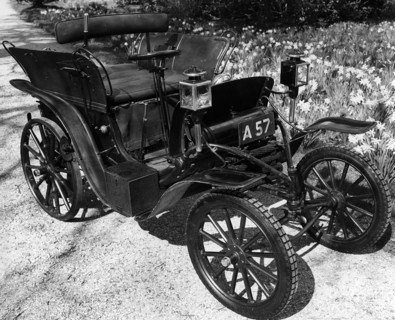 1901 Clement Panhard Stirling dogcart. Creator: Unknown.