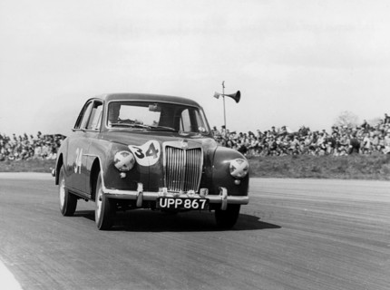 MG Magnette ZA, International Trophy at Silverstone 7th May 1955. Creator: Unknown.