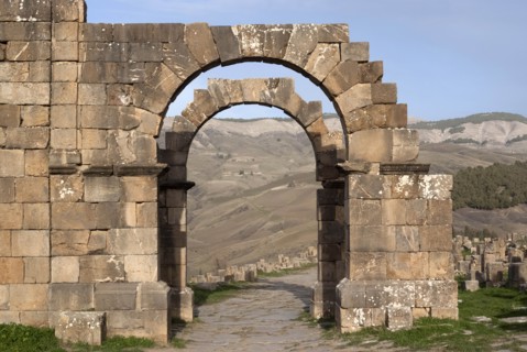 Algeria, Djemila, N. Forum arches