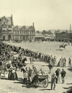 'Scene in Pretoria Square, June 5: Waiting for the Entry of Lord Roberts and his Army', 1901. Creator: A Pearse.