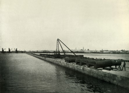 'Mexico's Artificial Harbours: The New Port Works at Vera Cruz, A Solid and Costly Enterprise', 1919 Creator: Unknown.