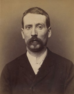 Guénant. Louis, Désiré. 31 ans, né à Paris XVIIIe. Comptable. Anarchiste. 2/3/94., 1894.