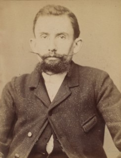Etiévant. Henri, Achille. 32 ans, né à Flammanville (Manche). Typographe. Anarchiste. 4/3/94., 1894.