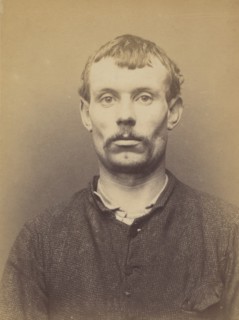Perron. Jules. 31 ans, né le 9/8/62 à Saint-Denis (Seine). Journalier. Anarchiste. 75/3/94., 1894.