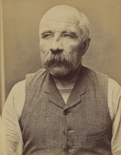 Marie. Constant. 53 ans, né le 27/8/38 à Ste-Houvrince (Calvados). Garçon rnarçon. Anarchiste. 2/7/94. , 1894.