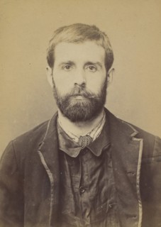 Sost. Edmond. 30 ans, né à Serqueux (Seine-Inférieure) le 15/11/64. Ciseleur. Anarchiste. 1/7/94. , 1894.