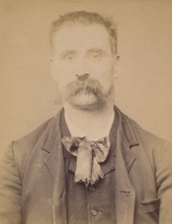 Renaud. Jules. 41 ans, né à Anteuil (Doubs). Cordonnier. Anarchiste. 27/2/94. , 1894.