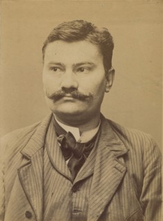 Bossard. Célestin. 33 ans, né le 5/3/61 à Gonbretière (Vendée). Cordonnier. Anarchiste. 2/7/94, 1894.