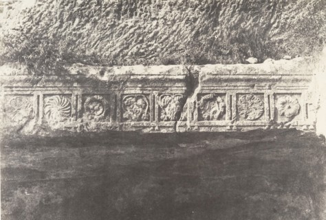 Jérusalem, Vallée de Hinnom, Détails de la frise de la retraite des Apôtres, 1854.