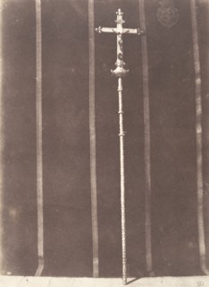 Jérusalem, croix en argent ciselé, donnée par Louis XIII à l'Eglise du Saint Sépulcre, 1854.